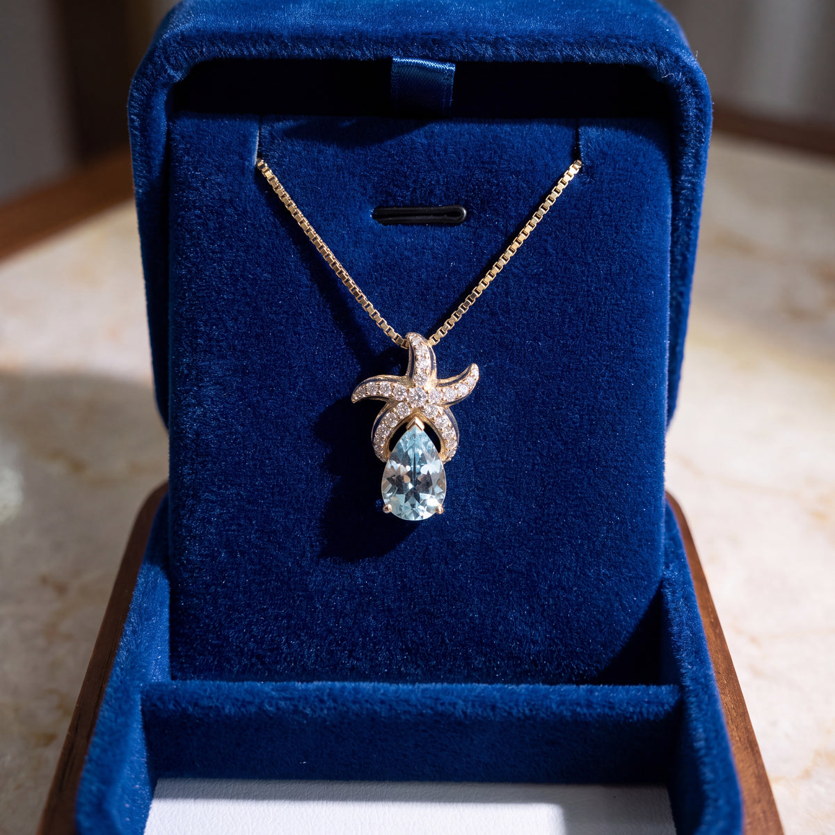2.21 ct Aquamarine and Diamond Starfish Pendant Necklace in 14K Yellow Gold