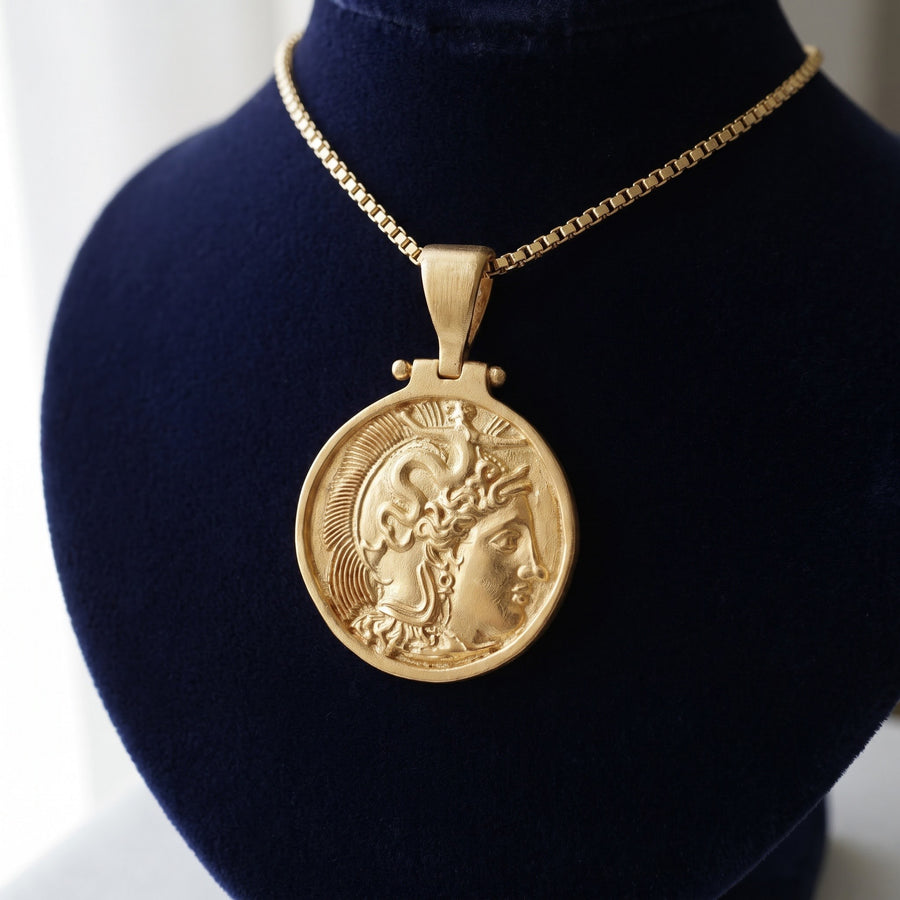Classical Profile Coin Pendant Necklace in Yellow Gold