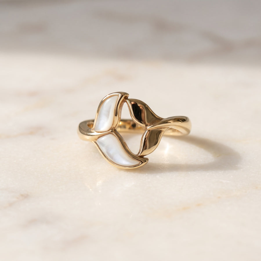 Mother-of-Pearl and Yellow Gold Whale Tail Ring