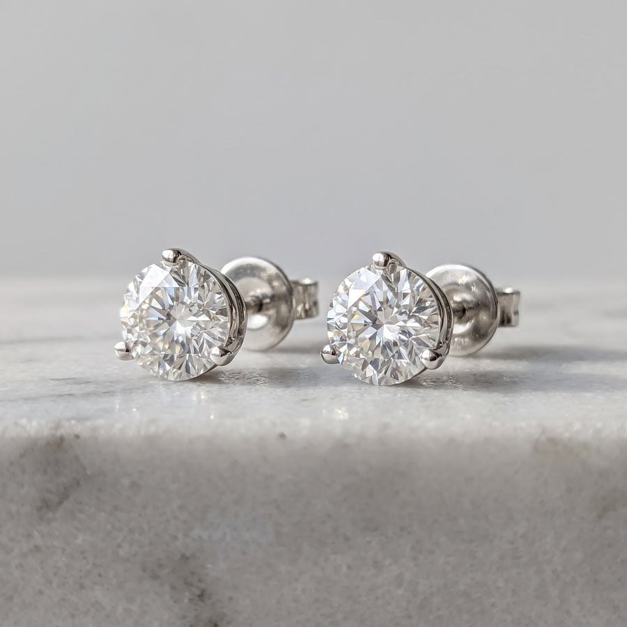 White Gold Round Brilliant Cut Diamond Stud Earrings