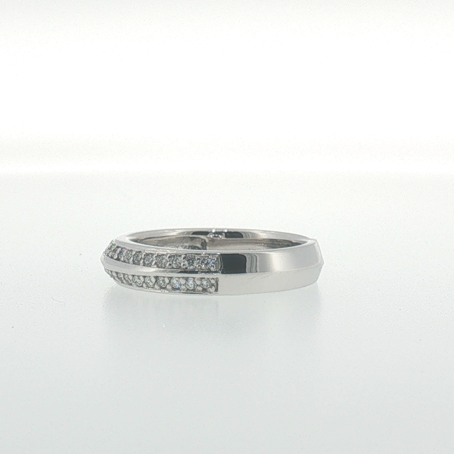 White Gold Knife Edge Diamond Band