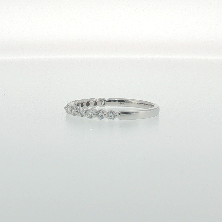 Diamond Single Prong Band in White Gold