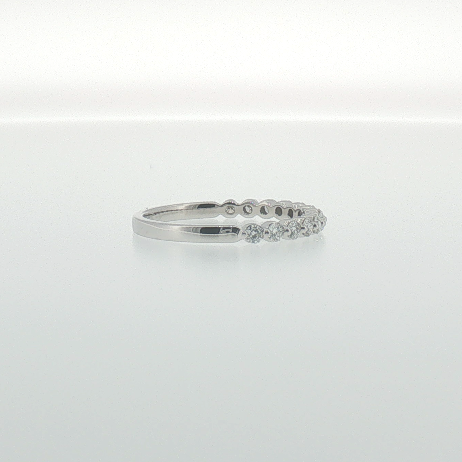 Diamond Single Prong Band in White Gold