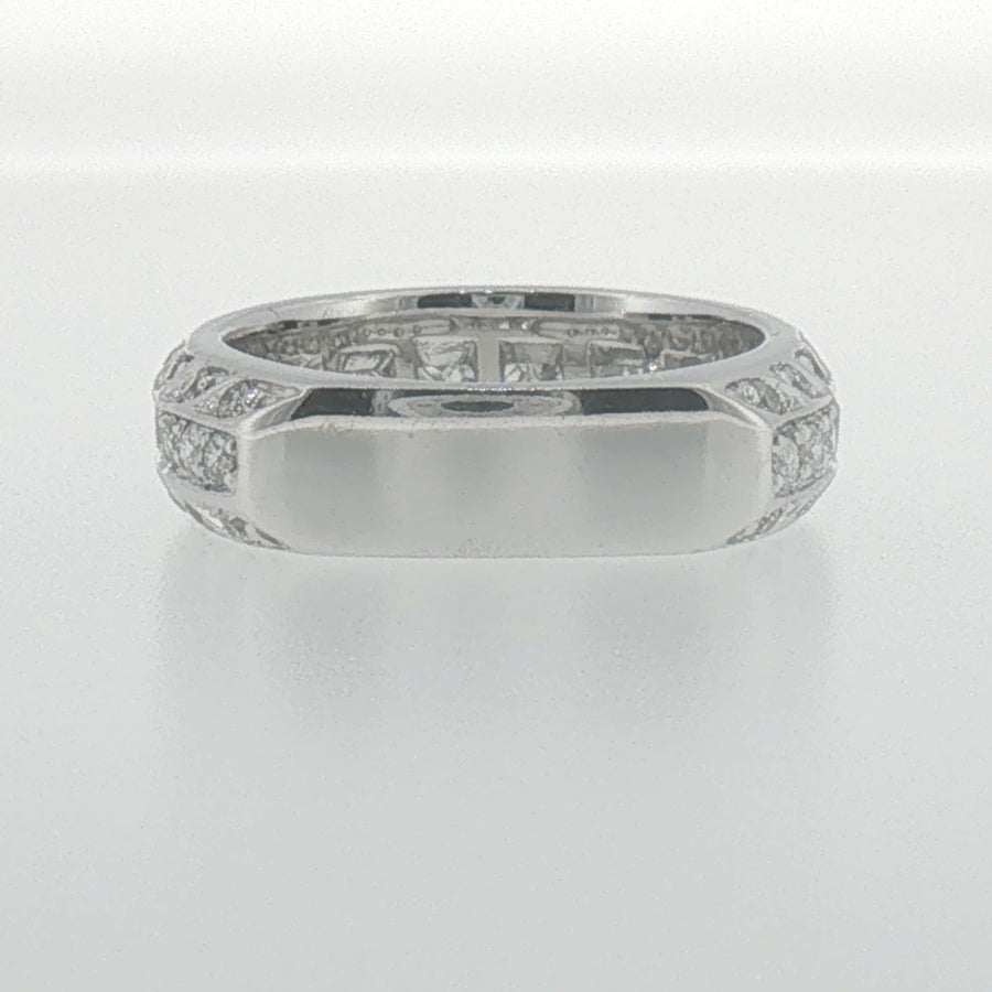 White Gold Diamond Band Ring with Vintage-Inspired Detailing