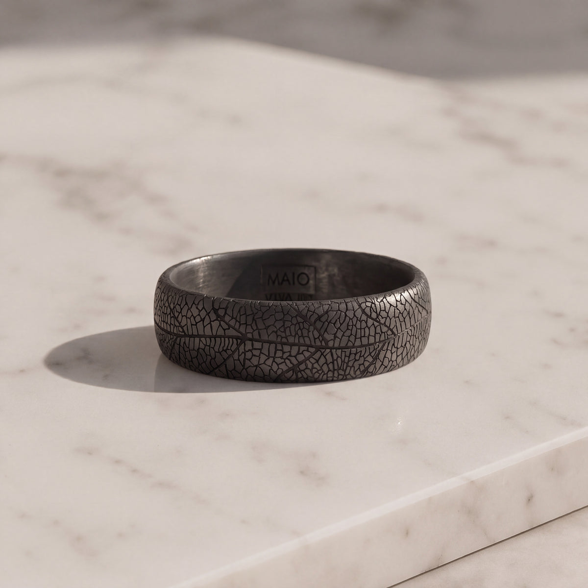 Matte Tantalum Band Ring with Leaf Vein Pattern