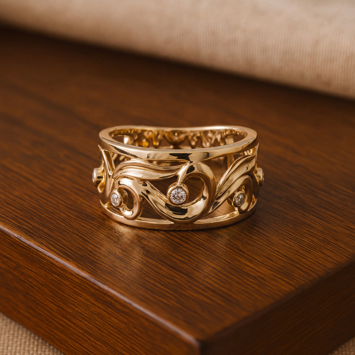 0.10 ct Diamond Openwork Scroll Band Ring in 14K Yellow Gold
