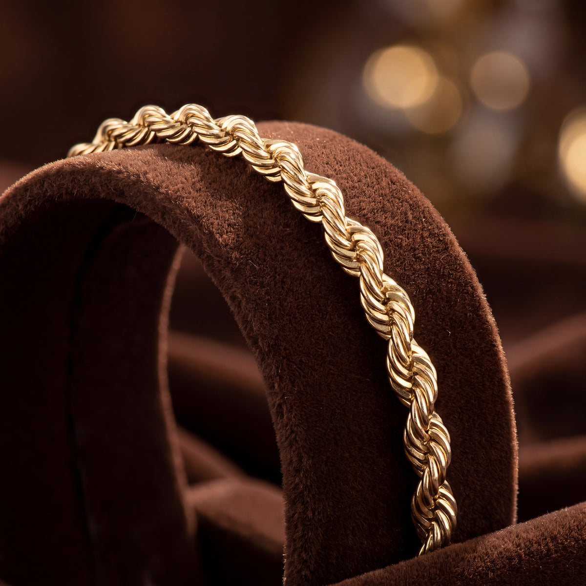 Rope Chain Bracelet in 14K Yellow Gold