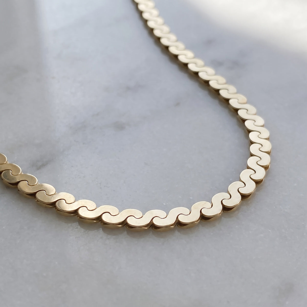 Classic Yellow Gold Serpentine Chain Necklace