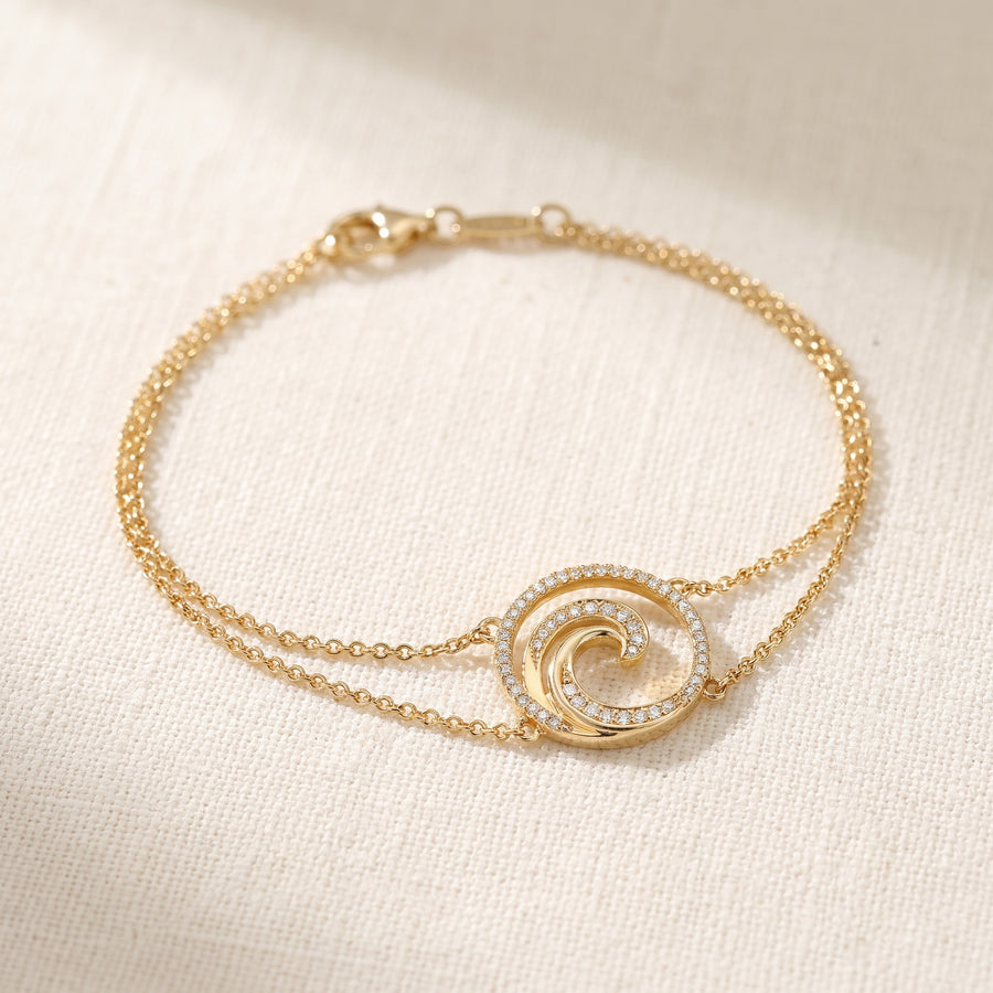 Diamond Wave Motif Chain Bracelet in Yellow Gold