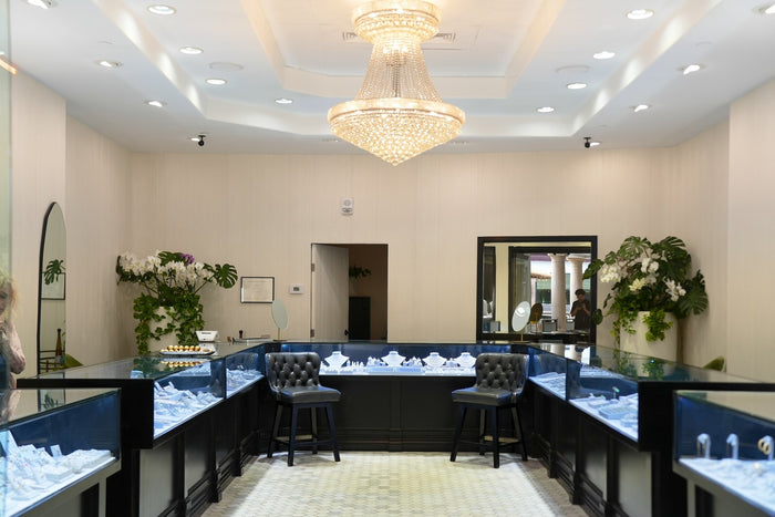 The counter in the showroom, where we sit down with you