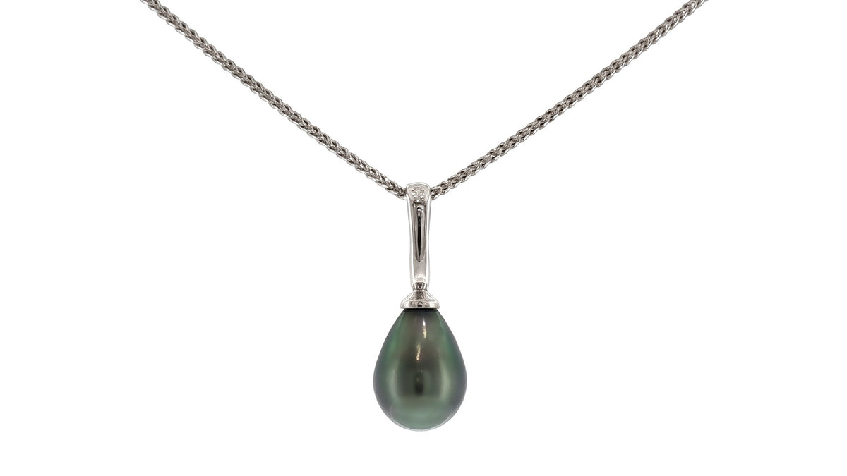Teardrop Pearl Pendant Necklace in White Gold