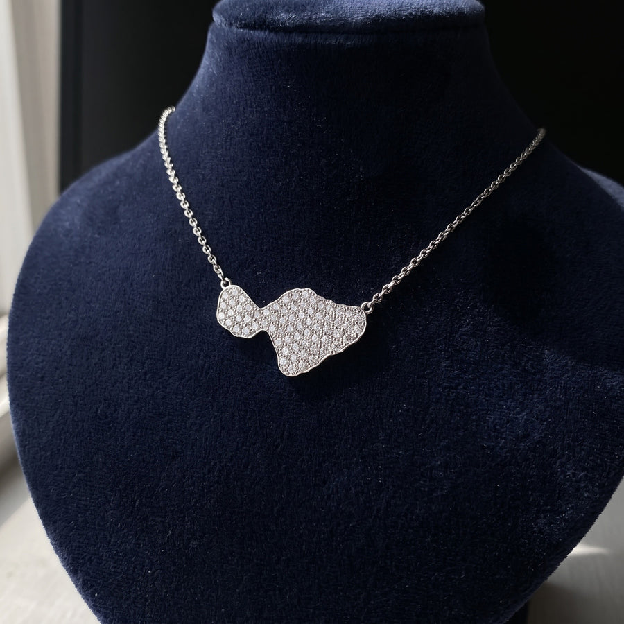 White Gold Diamond Pavé Maui Charm Necklace