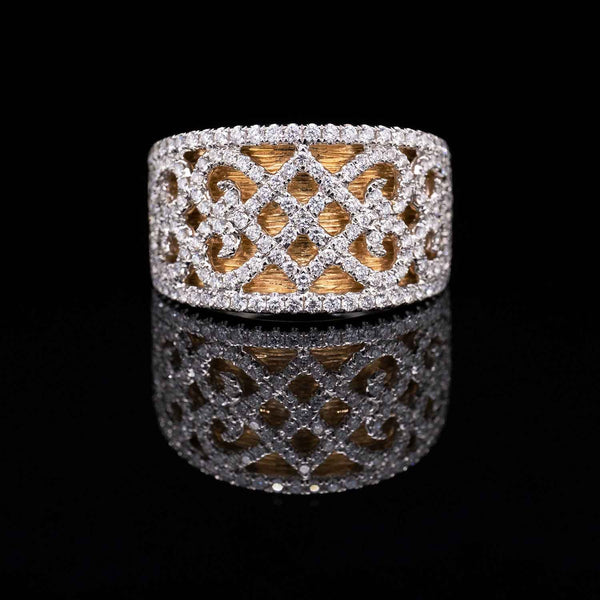 0.89 Carat Diamond Women's Wedding Band in 14k Two Toned Gold